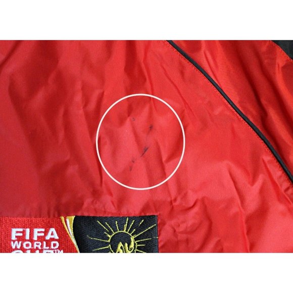 Adidas Men XL 2005 FIFA World Cup Trophy Tour By CocaCola Red Windbreaker Jacket - Picture 3 of 14